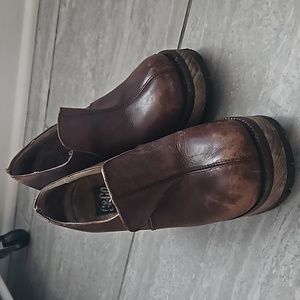 Vintage 90s Grunge Wooden Heels Brown Leather Shoes Size 6